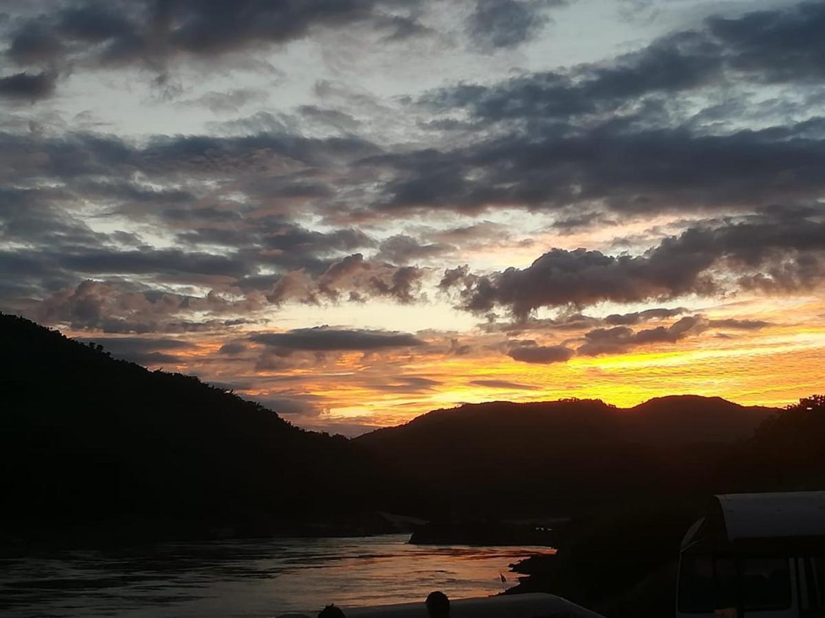 Mekong Backpackers Pakbeng公寓 外观 照片