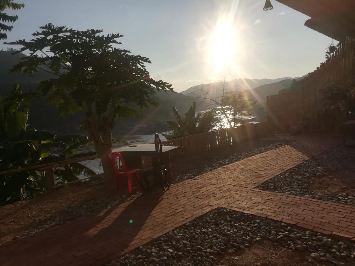 Mekong Backpackers Pakbeng公寓 外观 照片